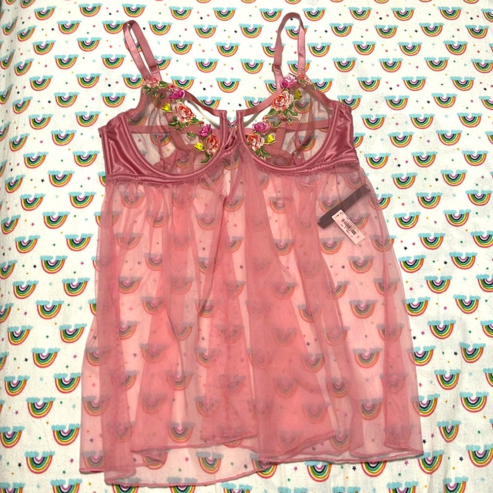 VICTORIAS SECRET sheer Babydoll